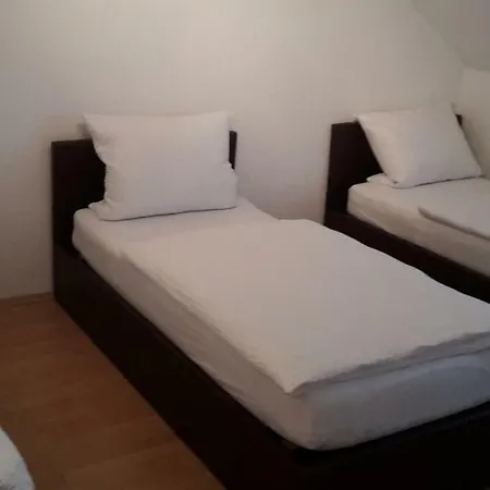 Harleshausen Guest house
