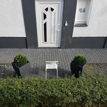 Harleshausen Guest house *